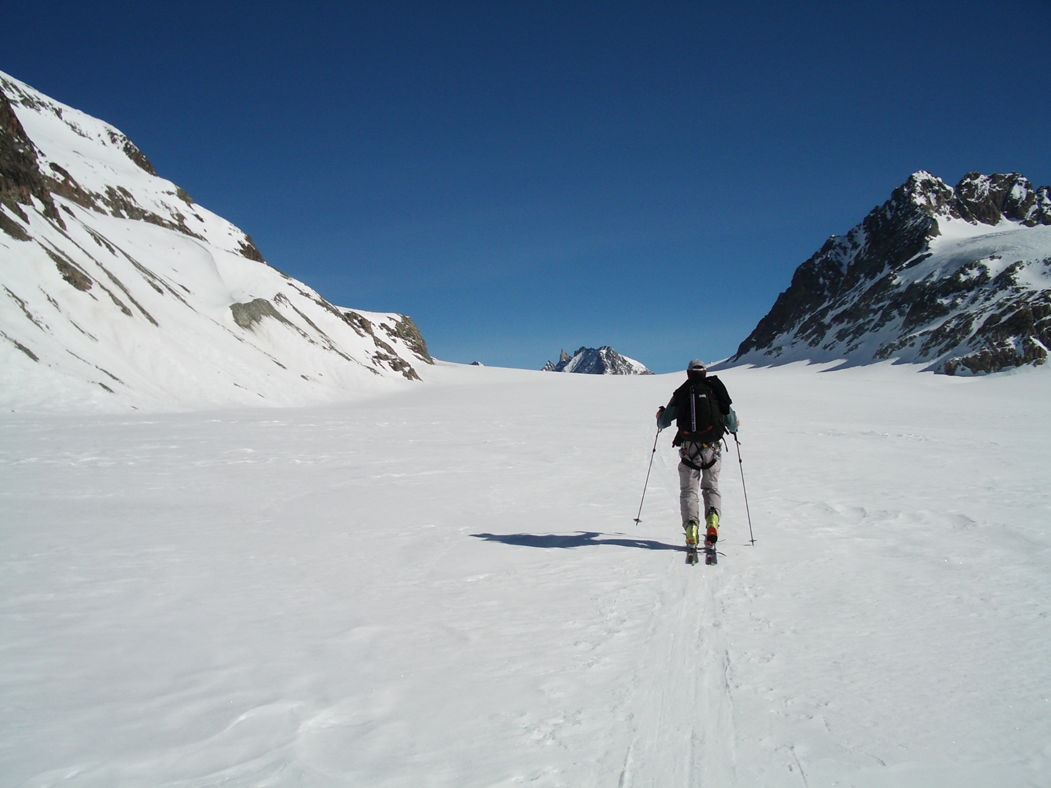 Day 7 Cabane Du Chanrion To Cabane Des Vignettes